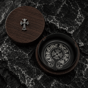 Gạt Tàn Gỗ Chrome Hearts
