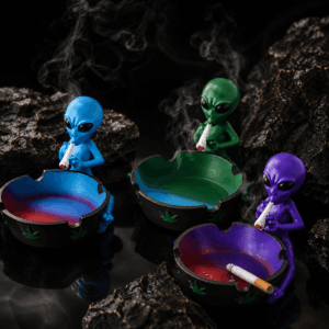 Gạt Tàn Người Ngoài Hành Tinh Alien